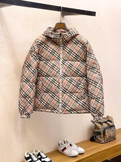 Burberry Premium 90% Down Fully Labeled Jacket