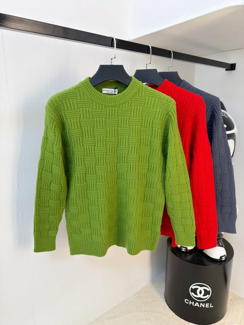 Bottega Veneta High-quality Knitted Wool-blend Sweater with Logo