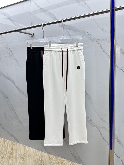 Zegna Warm Straight-Leg Casual Pants with High Comfort