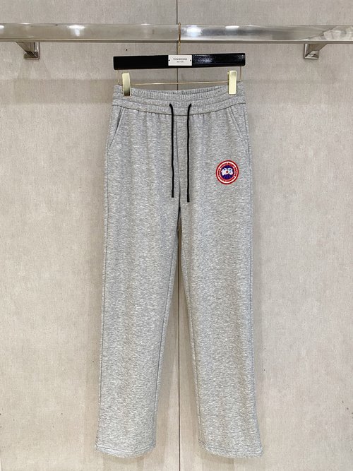 Canada Goose Warm and Stylish Straight-Leg Casual Pants