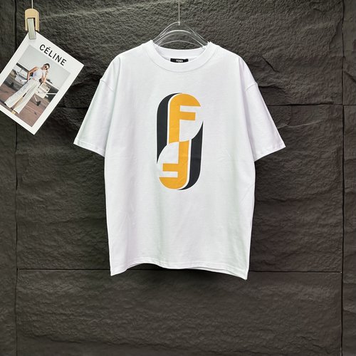 Fendi  Short Sleeve T-Shirt with Letter Print
