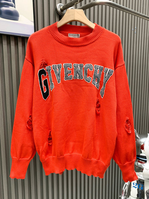 Givenchy Logo Embroidery Round Neck Wool Blend Sweater
