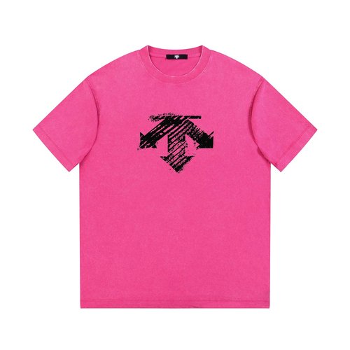 Descente Cotton Short Sleeve with Vintage Letter Design