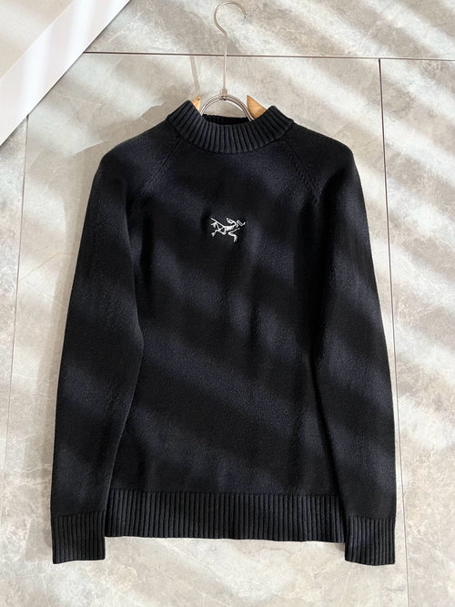 Canada Goose Knit Wool Sweater with Embroidered Logo