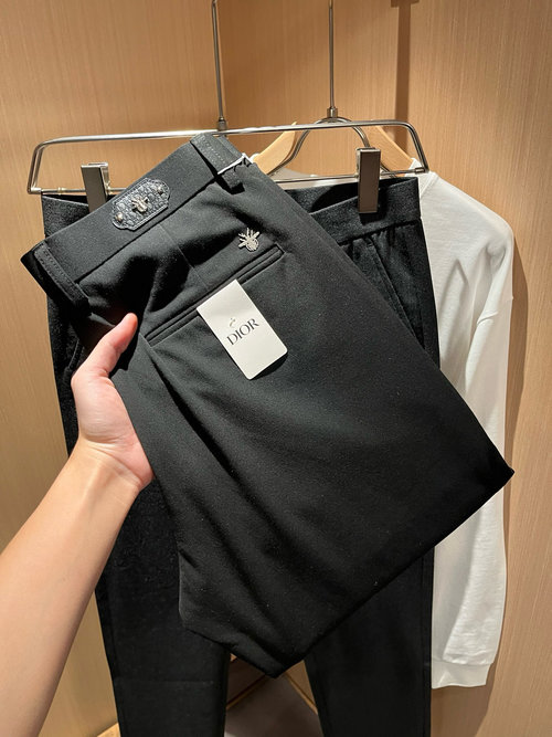 Dior Comfortable and Versatile Blended Fabric Trousers