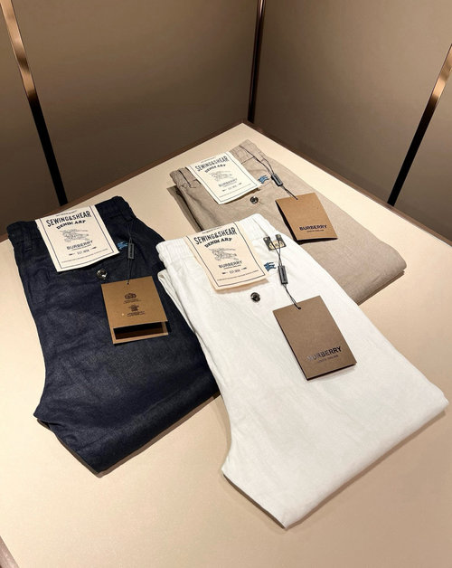 Burberry Simple and Stylish Straight-leg Casual Pants