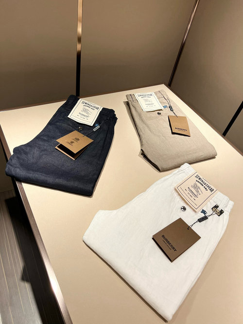 Burberry Simple and Stylish Straight-leg Casual Pants