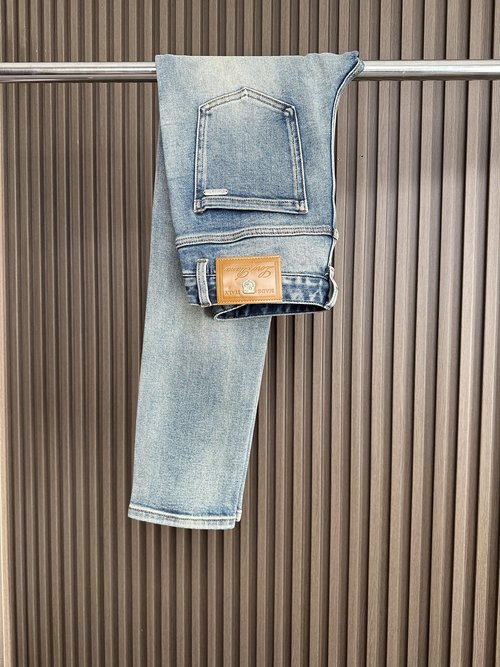 Loro Piana Soft Comfortable Slim Straight Jeans