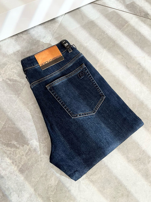 Celine Washed Jeans with Comfortable Fit and Logo Design