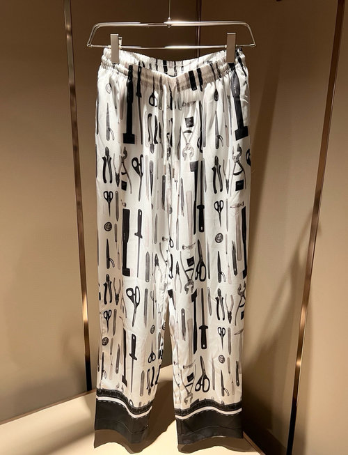 Dior Cotton Pajamas with Distinctive Logo and Timeless Design