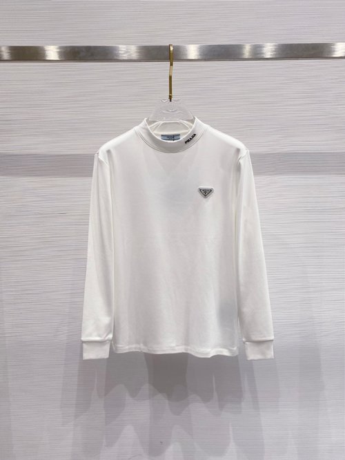 Prada Fashionable Long-Sleeved T-Shirt for Comfort
