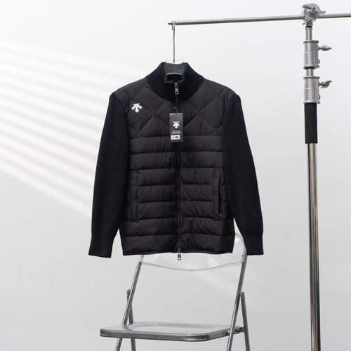 Descente Diamond-Pattern Collared Knit Down Jacket