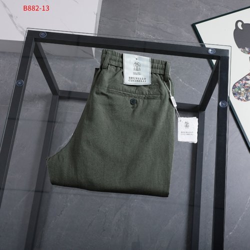 Brunello Cucinelli Linen Fabric within a Specific Size Range