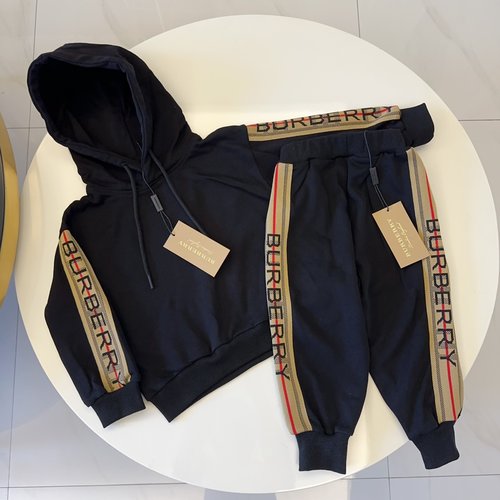 Burberry Kids Unisex Cotton Set, Comfortable & Stylish 