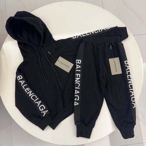 Balenciaga Unisex Kids Cotton Outfit Set - Comfortable & Stylish 