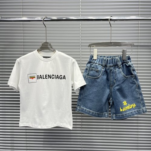 Balenciaga Unisex Kids Cotton T-Shirt & Denim Shorts Set 