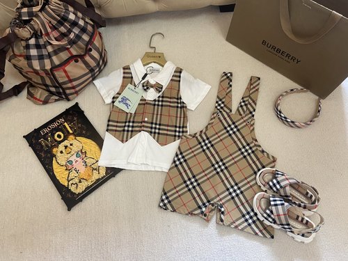 Burberry Toddler Boys Cotton Romper Set with Overalls 