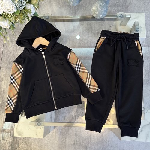 Burberry Kids Cotton Set with Plaid Side Panels 