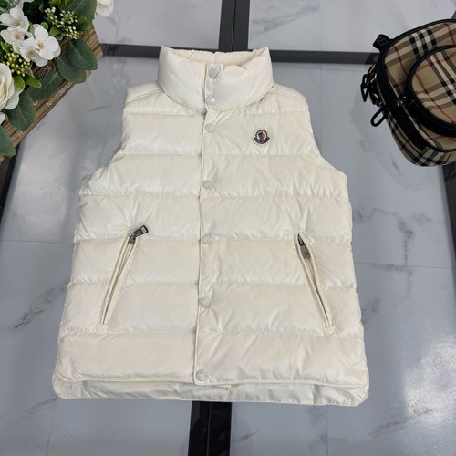Moncler Kids 90 Goose Down Vest (Boys & Girls)