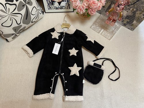 Dior Warm Fleece Baby Onesie Set Star & Bag