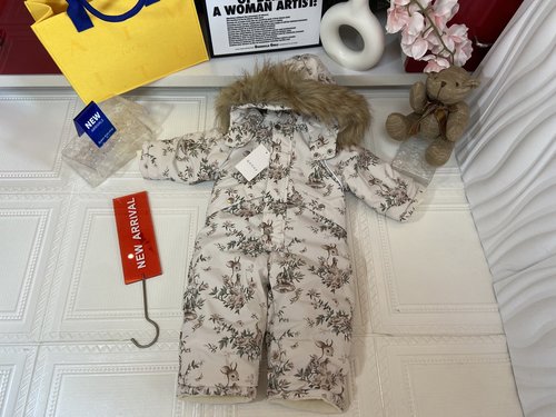 Gucci Unisex Baby Fleece-Lined Snowsuit Onesie for Outings